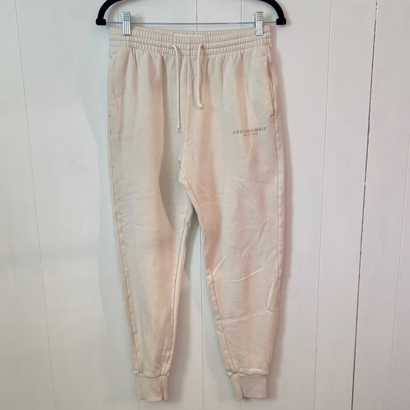 Abercrombie & Fitch Pants - Abercrombie & Fitch Soft A&F Cream Fleece Pants